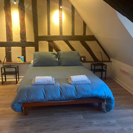 Le Backstage Leilighet Bourges Eksteriør bilde